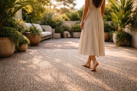 terrasse-pierre-soleil-plantes-vertes
